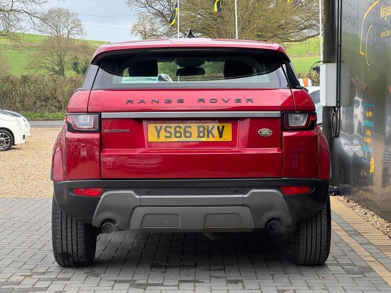 Land Rover Range Rover Evoque view 4