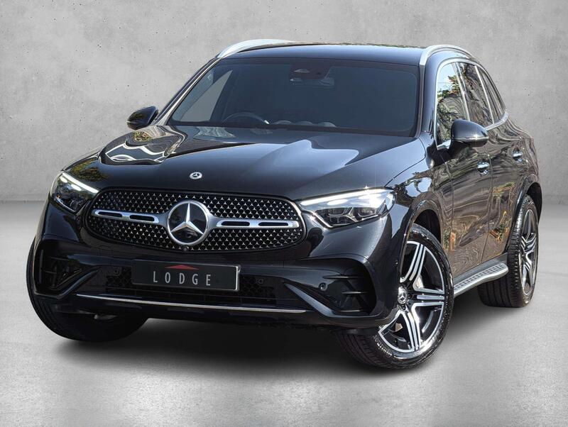 Mercedes-Benz GLC view 3