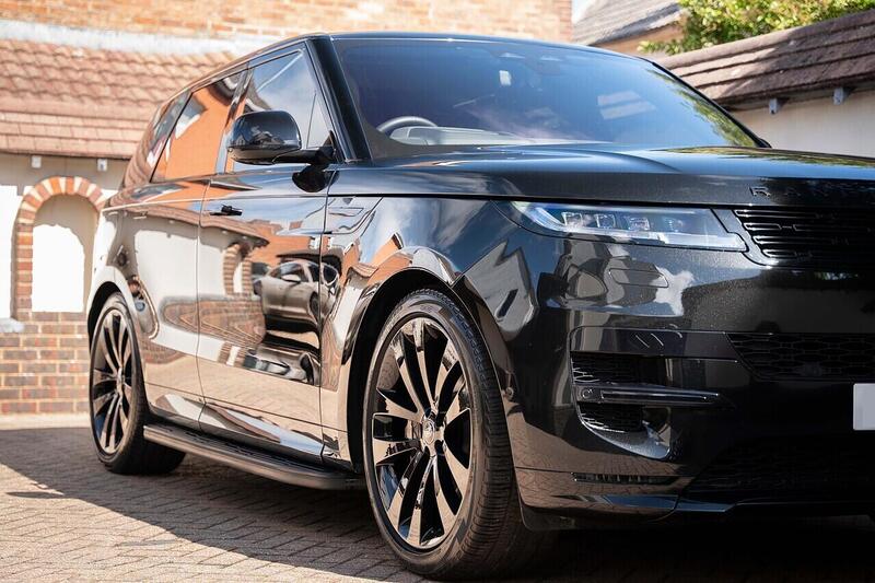 Land Rover Range Rover Sport view 6