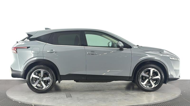 Nissan Qashqai view 3