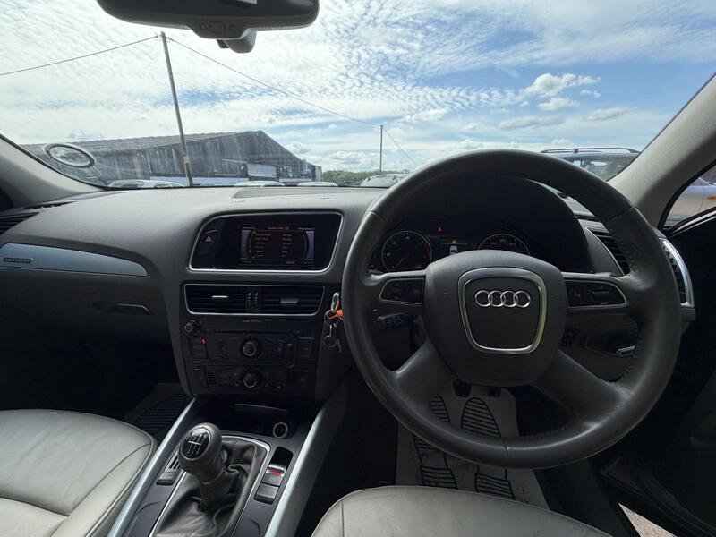 2011 Audi Q5 — photo 9