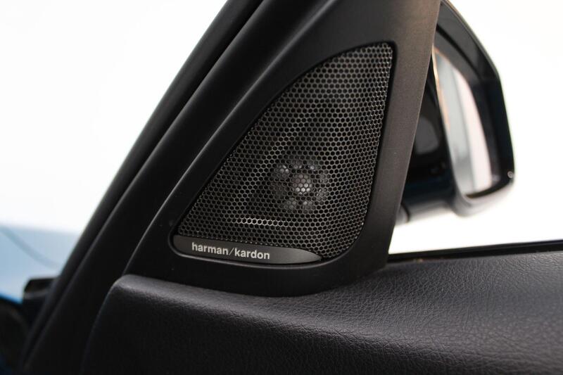 2016 BMW 3 Series in Blue — image 40 of 69