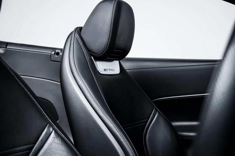 Mercedes-Benz Mercedes-Benz SL view 7