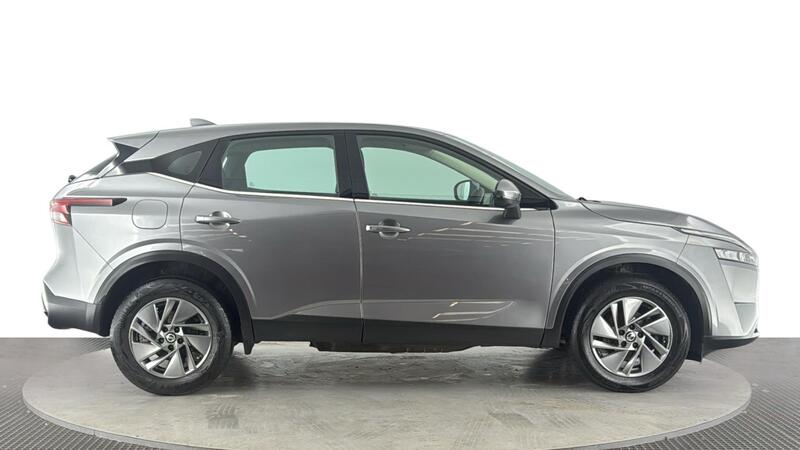 Nissan Qashqai view 3