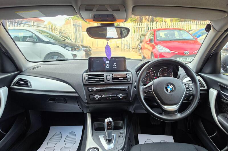 BMW 1 Series 1.6 116i SE Auto Euro 5 (s/s) 5dr thumbnail 33