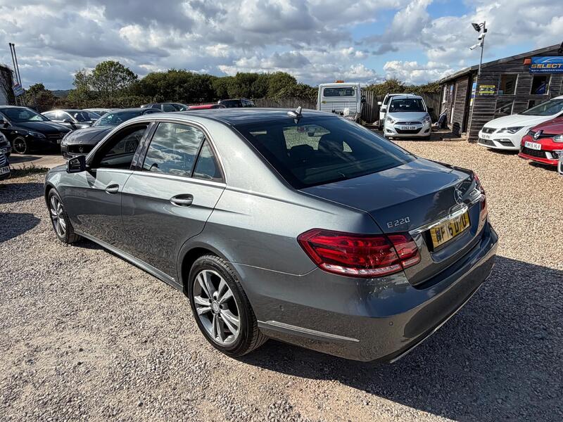 Mercedes-Benz E Class view 7