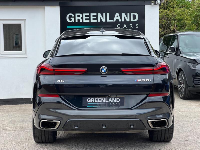 BMW X6 view 5