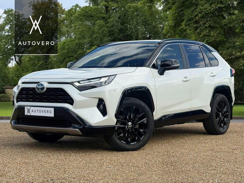2022 Toyota Rav4 in White for sale
