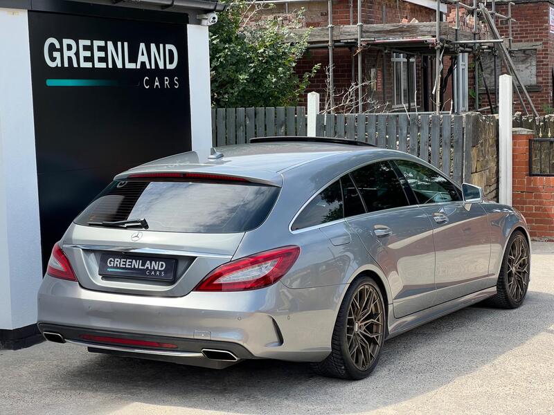 Mercedes-Benz Mercedes-Benz CLS view 2