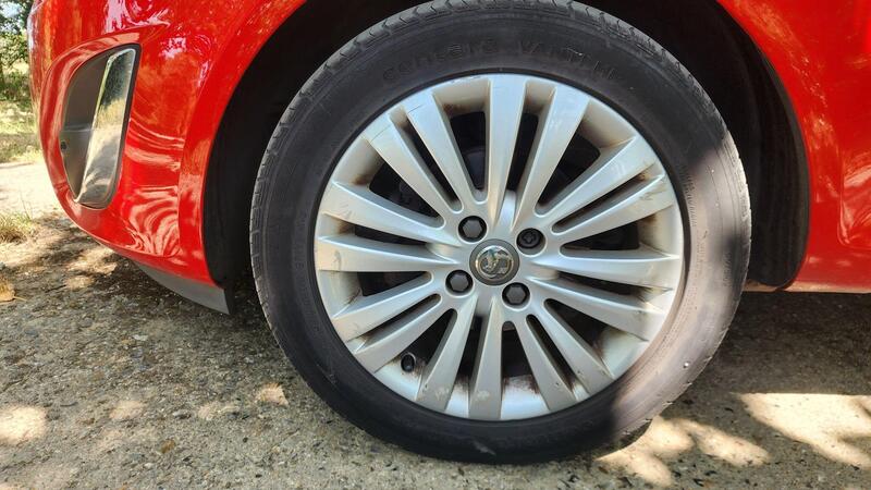 2013 Vauxhall Corsa — photo 37