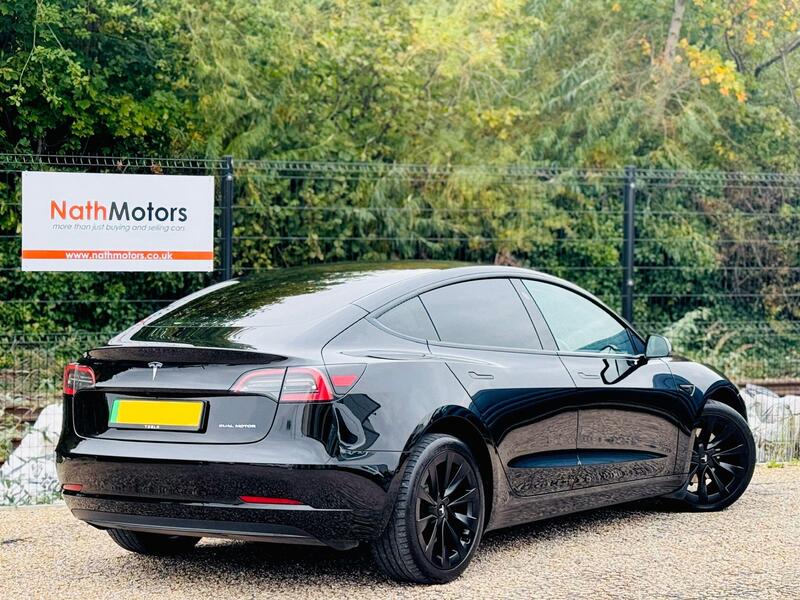 Tesla Model 3 view 2
