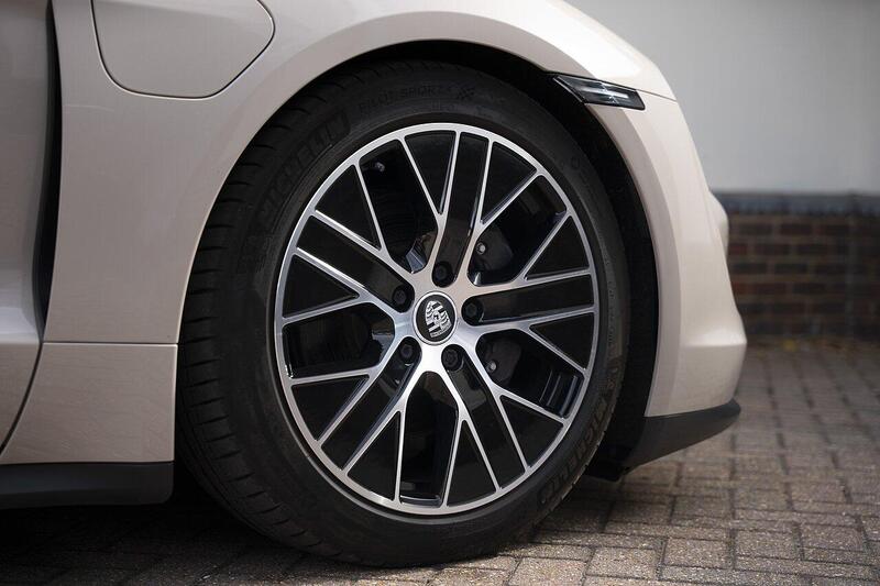 Porsche Taycan view 7