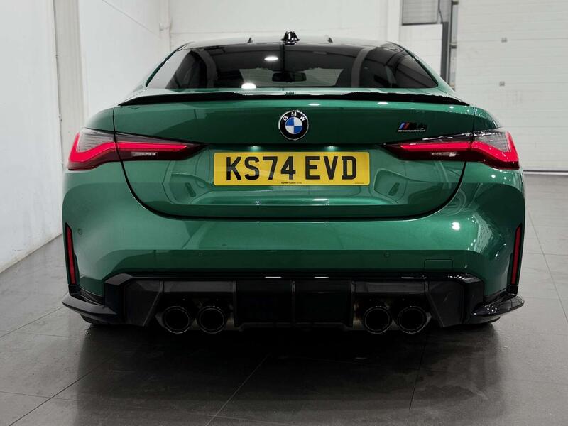 BMW M4 view 7