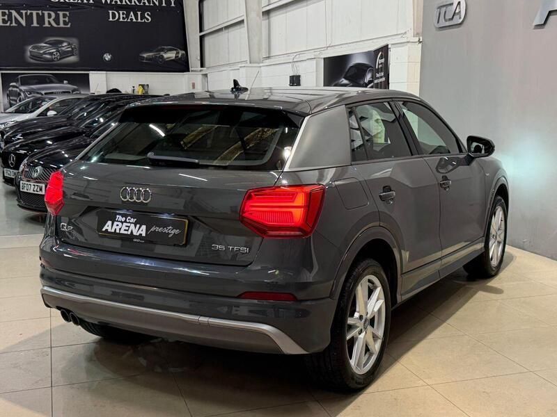 Audi Q2 view 7