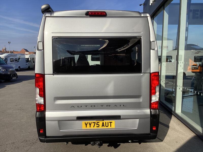 Auto-Trail V-Line 610 Sport — image 4