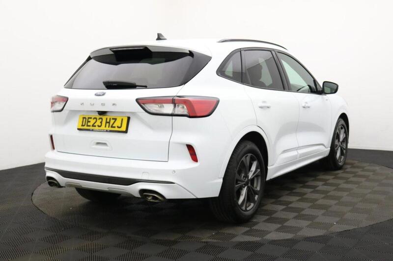 Ford Kuga view 4