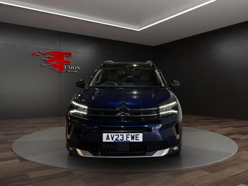 Citroen C5 Aircross view 2
