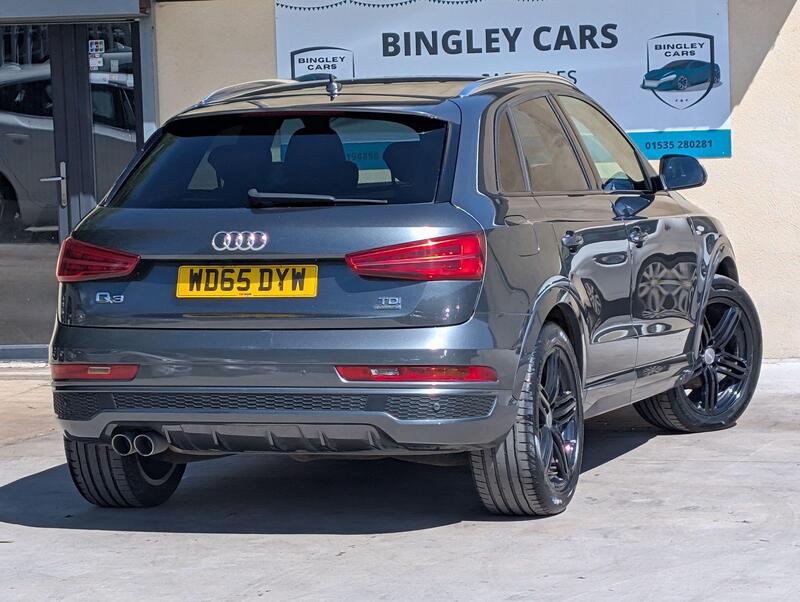 Audi Q3 view 7