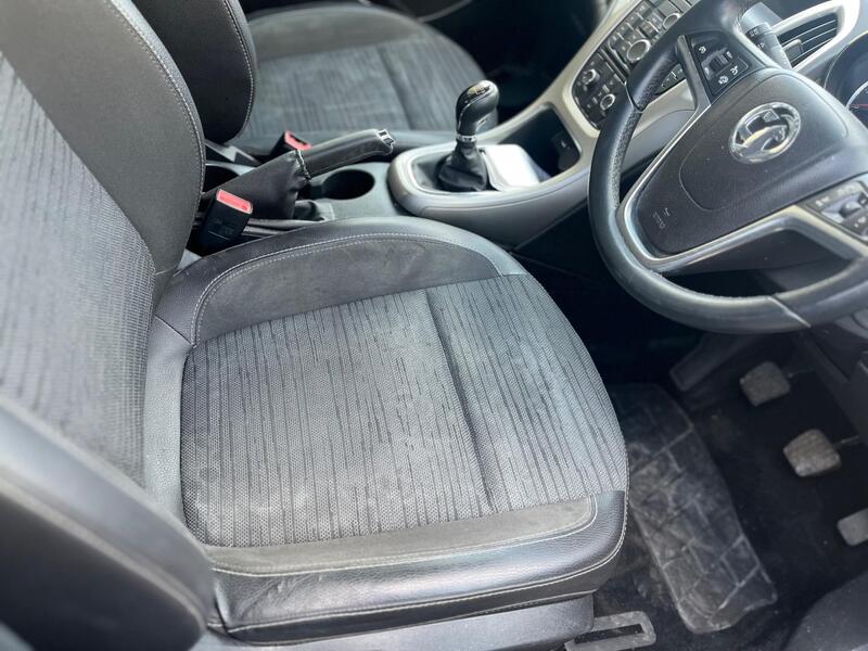 Vauxhall Astra view 7