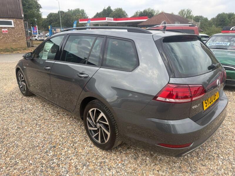 Volkswagen Golf view 5
