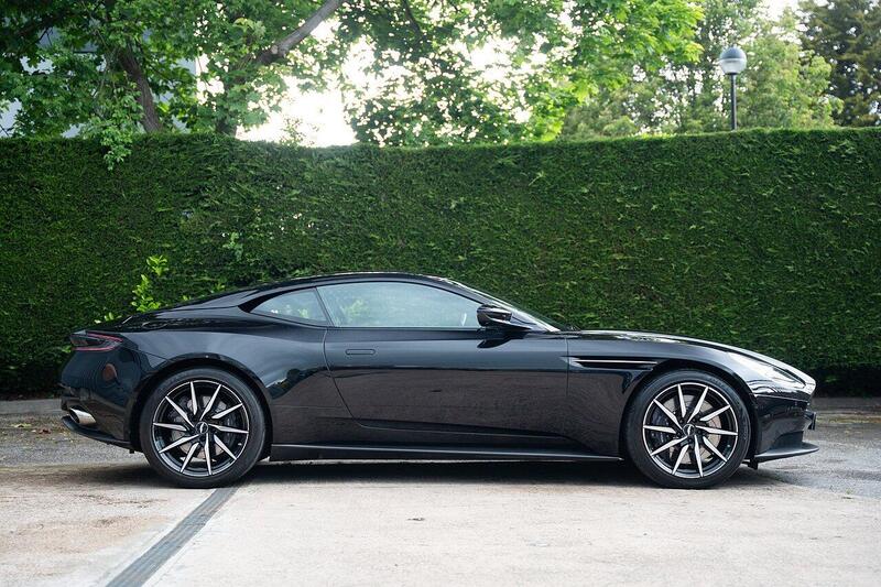 Aston Martin DB11 view 6