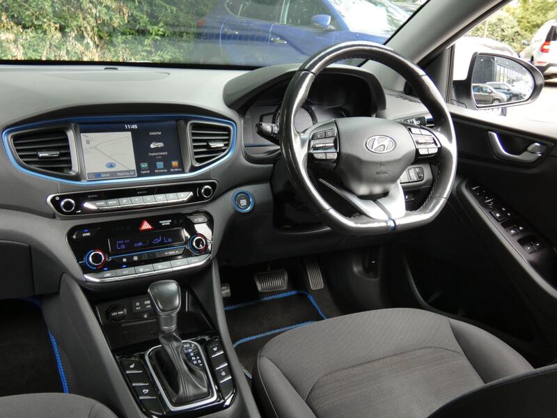 Hyundai Ioniq view 2
