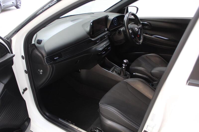 2023 Hyundai i20 in White — image 18 of 94