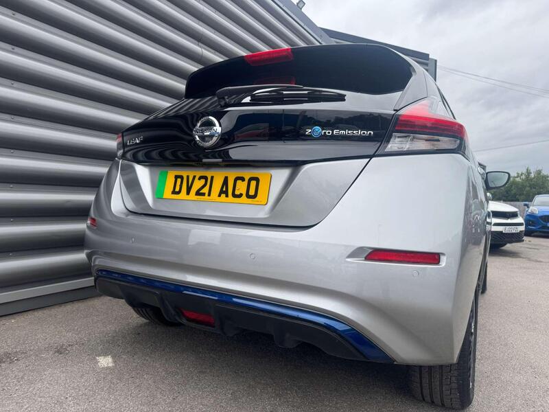 Nissan Leaf view 3
