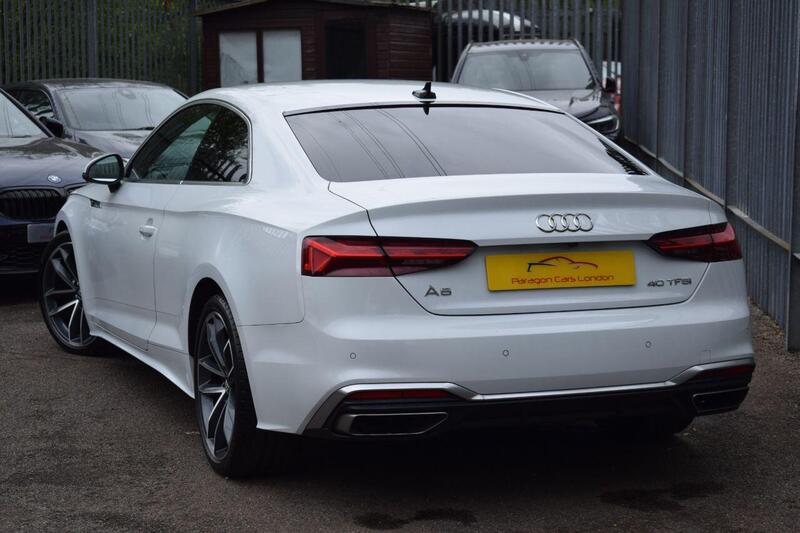 Audi A5 view 3