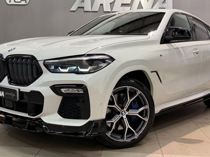 BMW X6 view 4