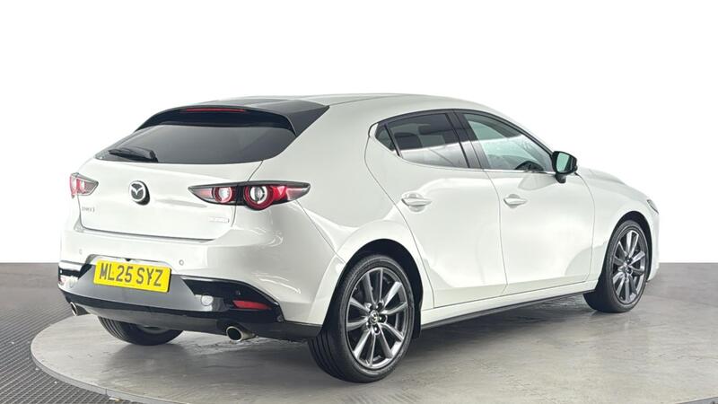 Mazda Mazda3 view 4
