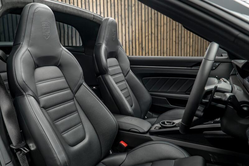 Porsche 911 view 2