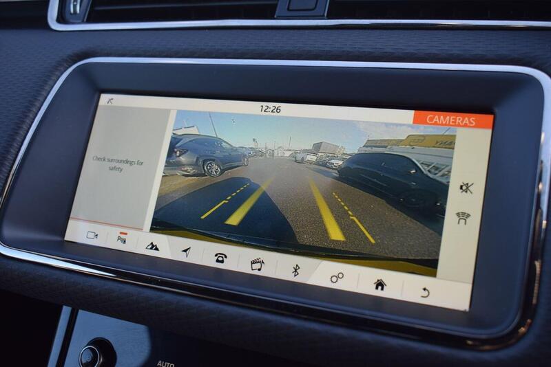 Land Rover Range Rover Evoque view 4