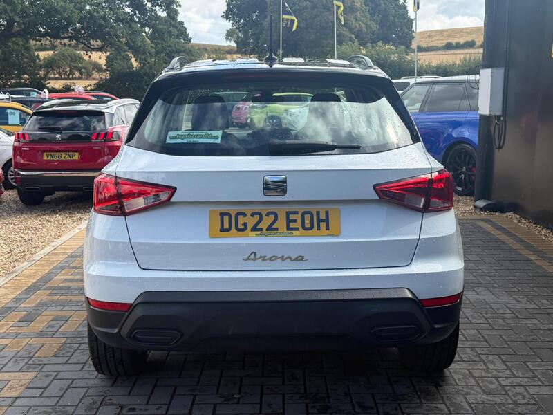 Seat Arona view 4