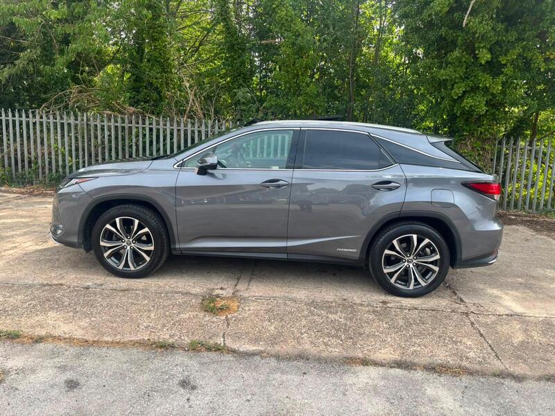 Lexus RX view 3