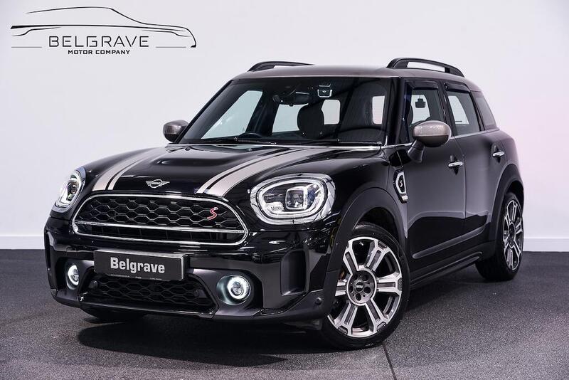 Mini Countryman view 2