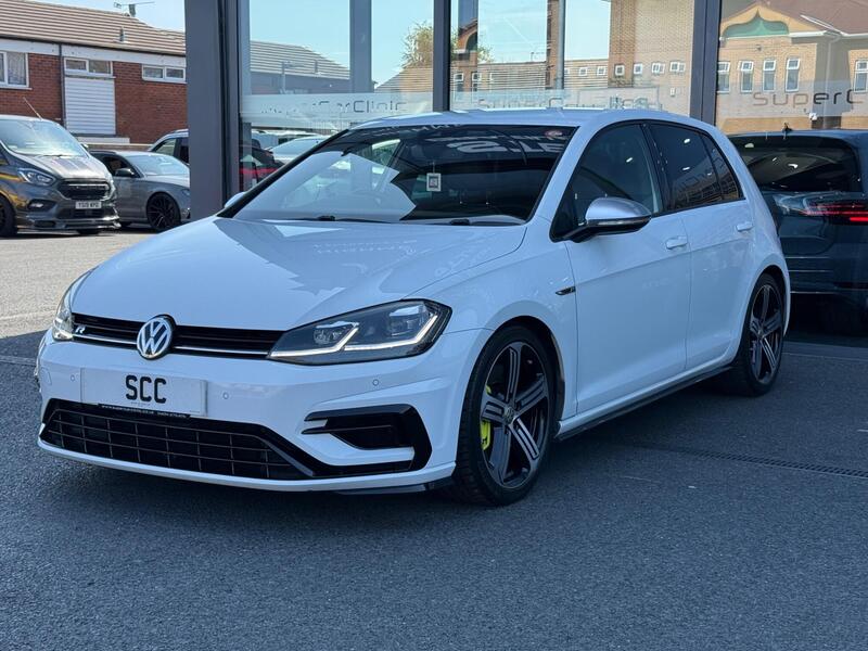 Volkswagen Golf view 6