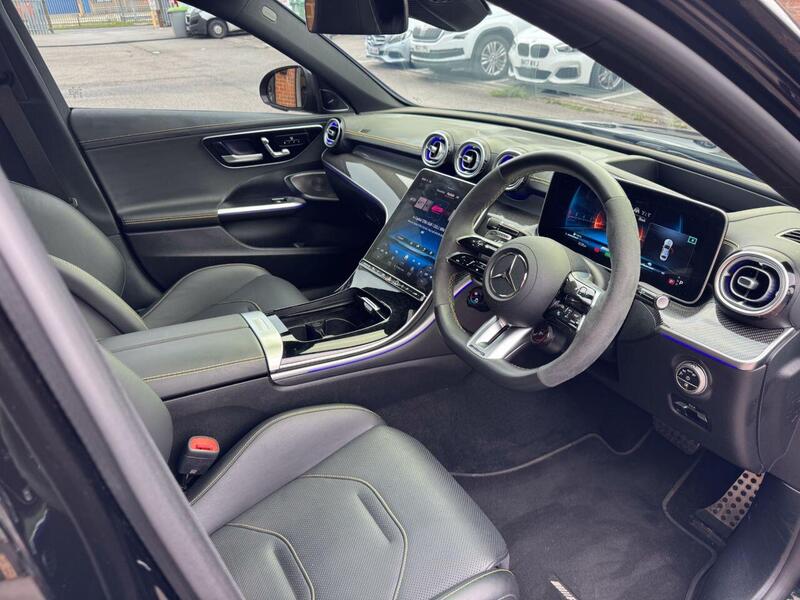 Mercedes-Benz C-Class view 37