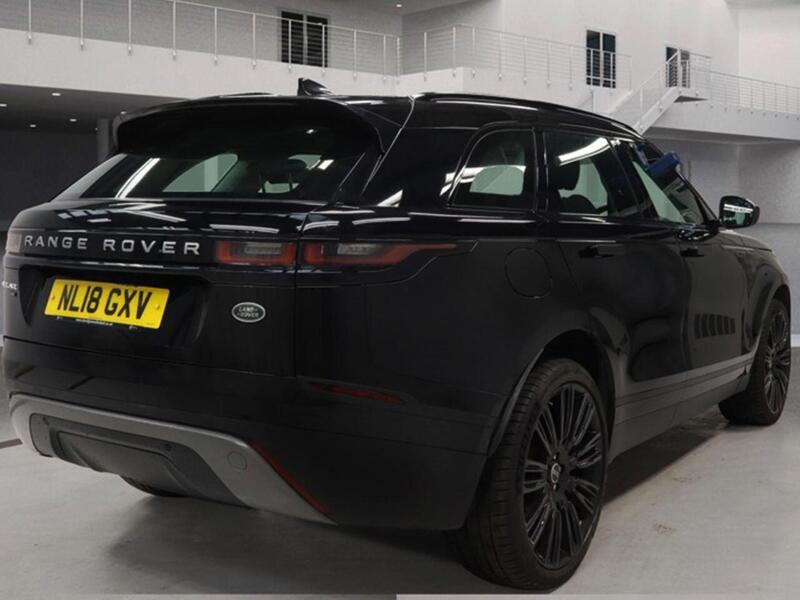 Land Rover Range Rover Velar view 4