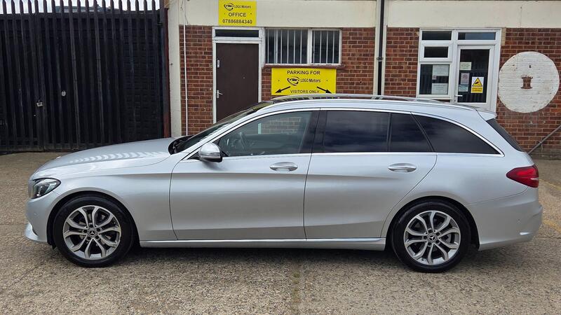 Mercedes-Benz C-Class view 5