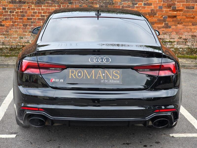 Audi RS5 view 4