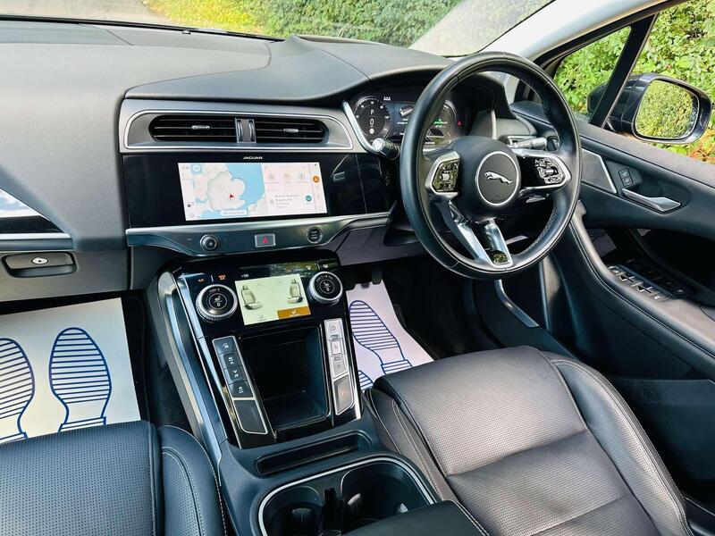 Jaguar I-Pace view 6