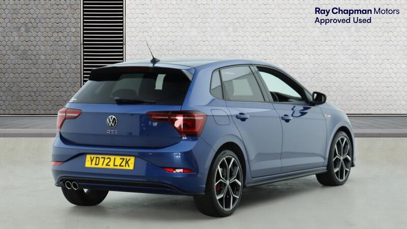 Volkswagen Polo view 2
