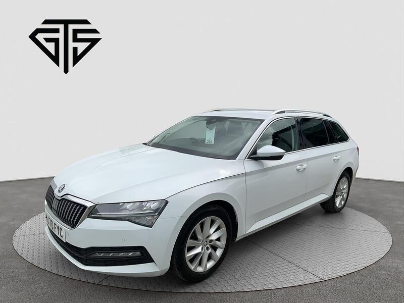 Skoda Superb view 7