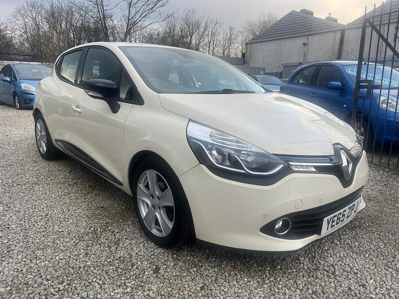 2015 Renault Clio in White for sale