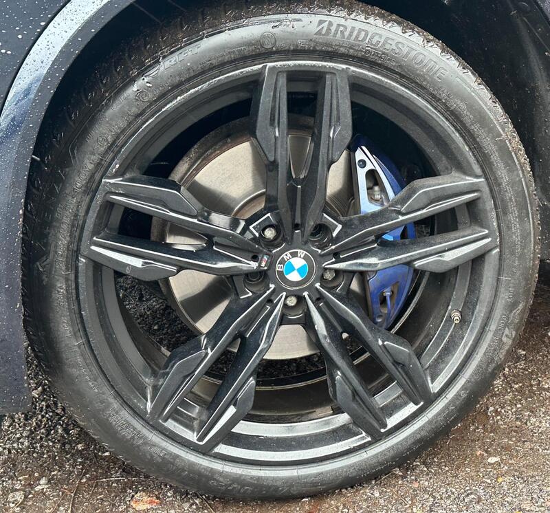 BMW X4 view 5