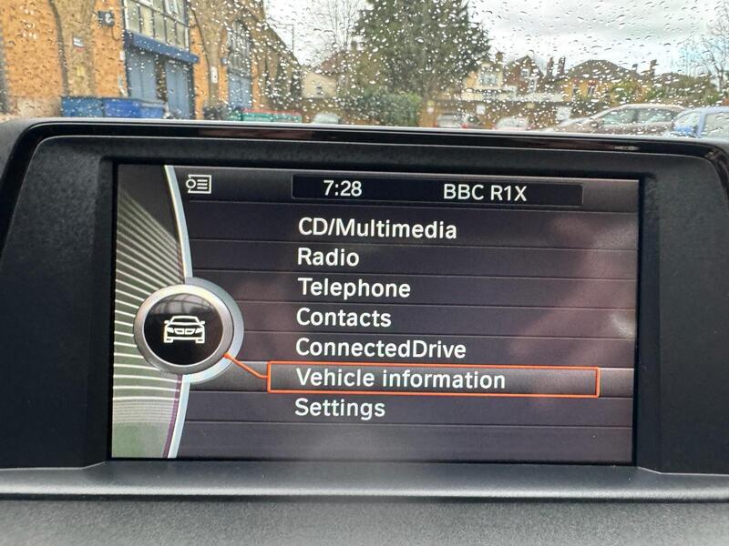 BMW 1 Series view 28