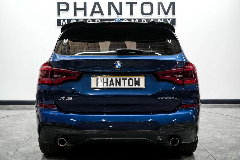 BMW X3 view 4