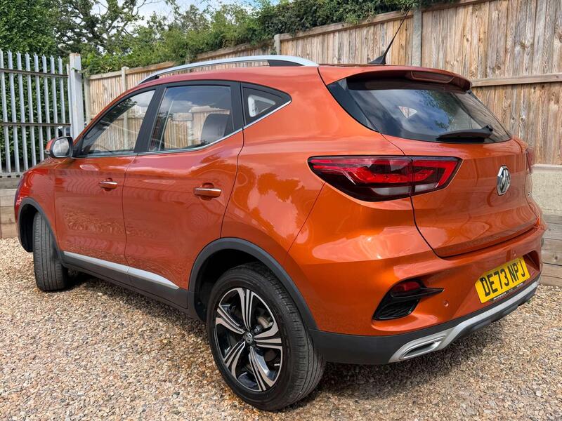 MG ZS view 7