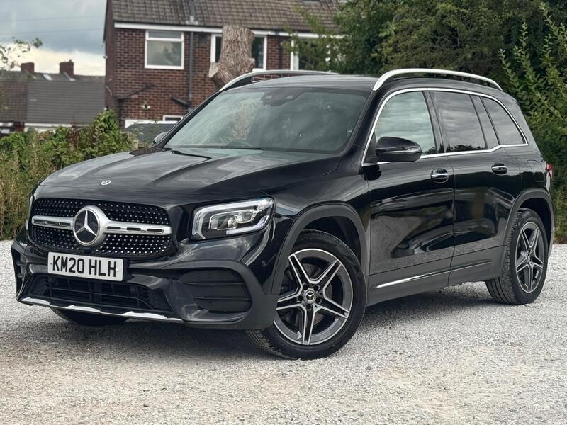 Mercedes-Benz Mercedes-Benz GLB view 2
